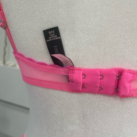 Victoria's Secret Pink Chemise with Ruffled Trim - Picture 5 of 6